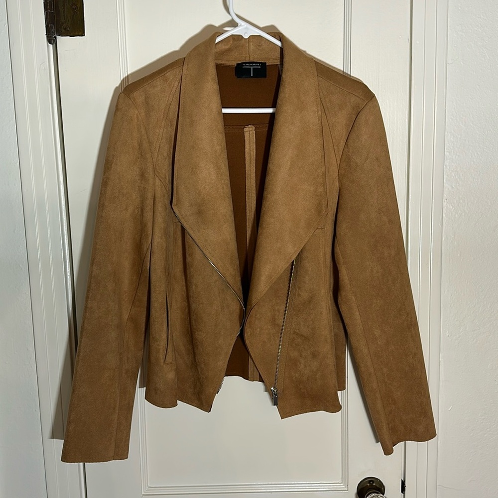 Tahari faux suede draped moto jacket. Medium. Perfect condition